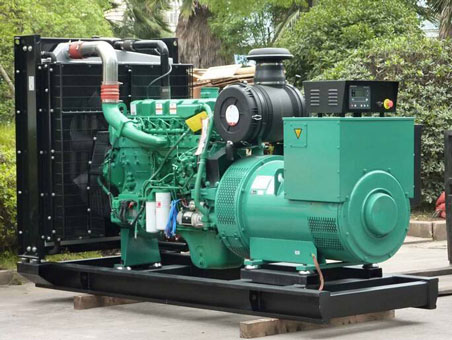 新泰710kw康明斯柴油发电机组图片 新泰710kw康明斯柴油发电机组图片